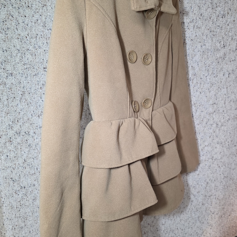 Tailored Ruffle Peacoat Beige Double Breasted Button Up With Collar Size Medium.